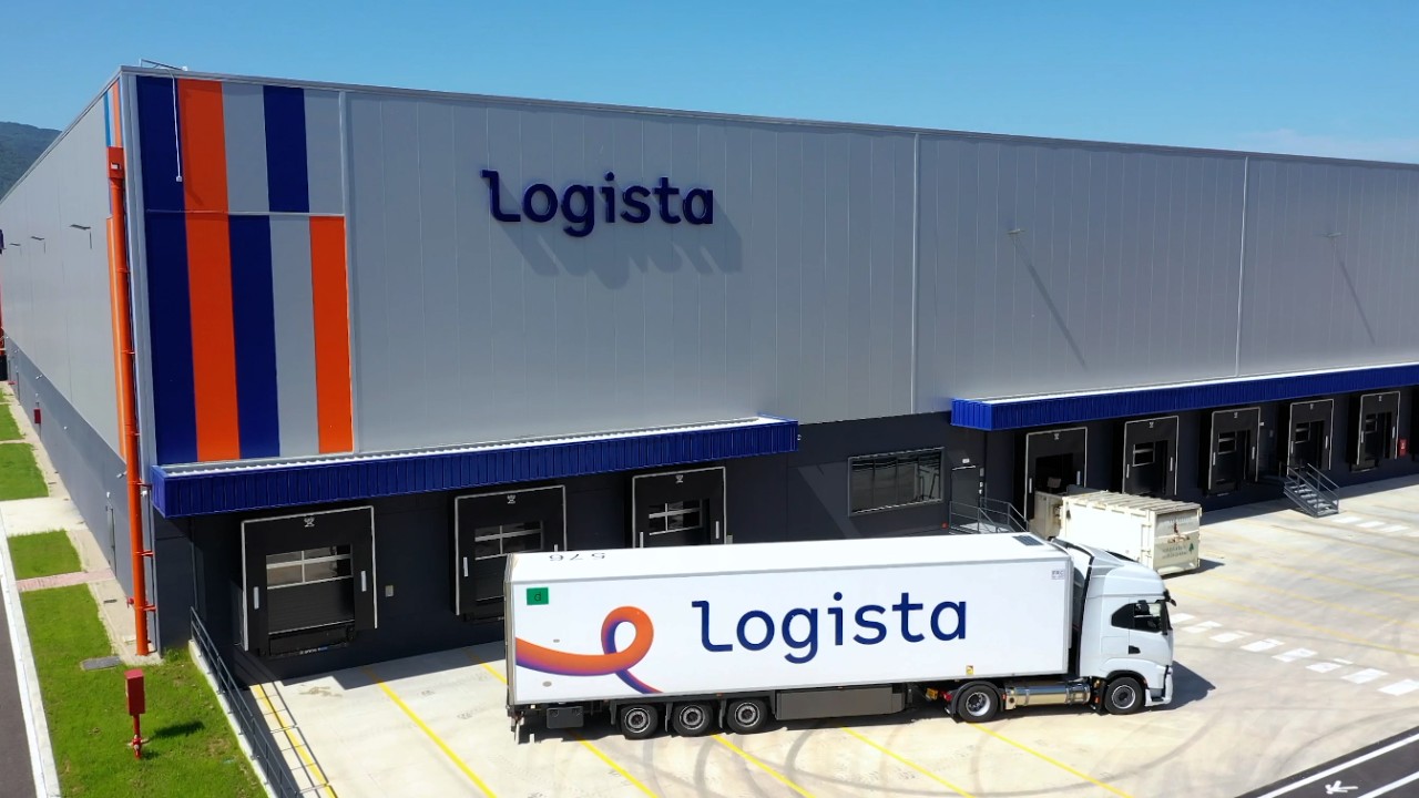 Almacén de Logista en Italia